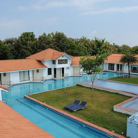 Village Retreat Kalpakkam Bagian luar foto