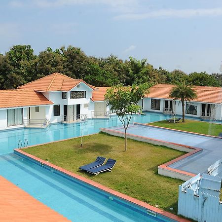 Village Retreat Kalpakkam Bagian luar foto
